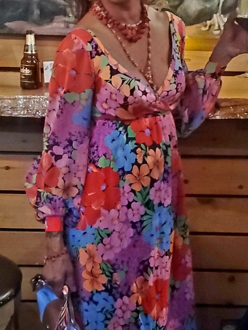 Vintage OLGA 100% Nylon Stretch Floral Dress Vintage Size 10 (Size 4)